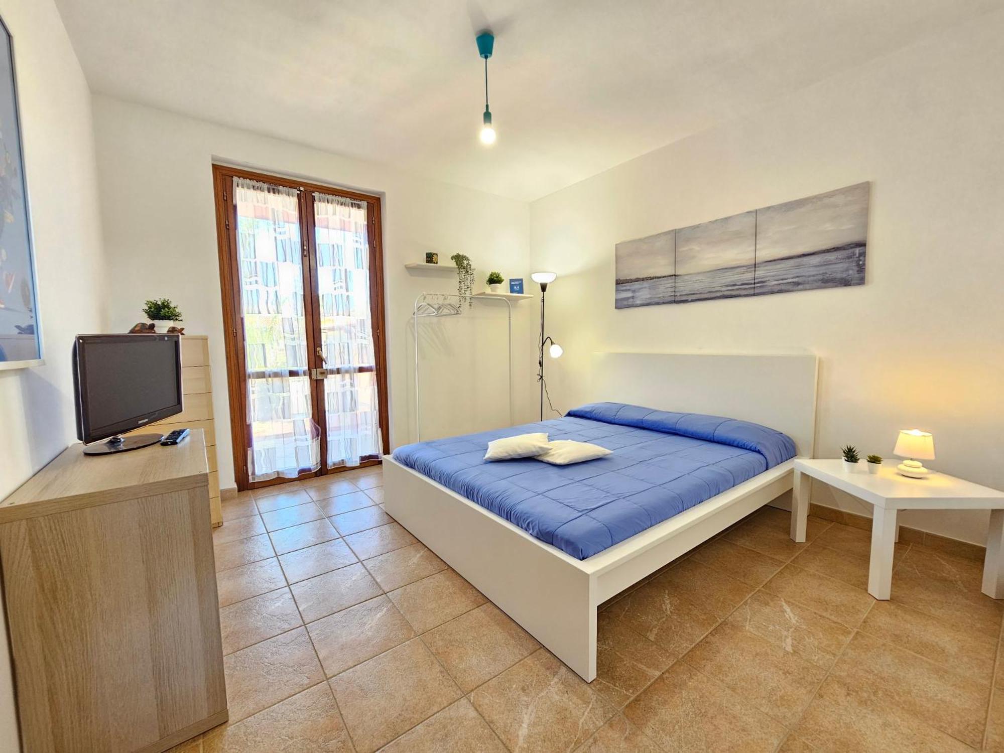 Costa Mediterranea Holiday Homes Кампофеличе ди Рокела Екстериор снимка