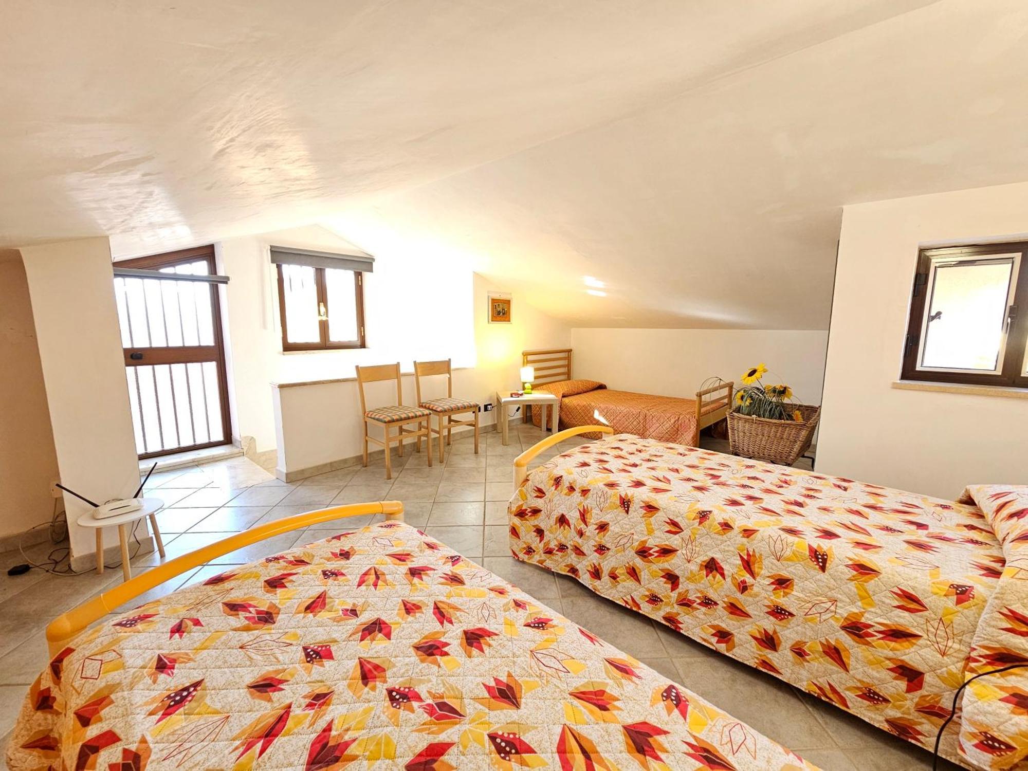 Costa Mediterranea Holiday Homes Кампофеличе ди Рокела Стая снимка